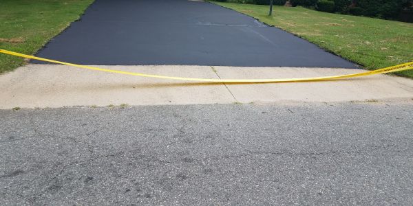 Driveway Sealcoating in Janesville